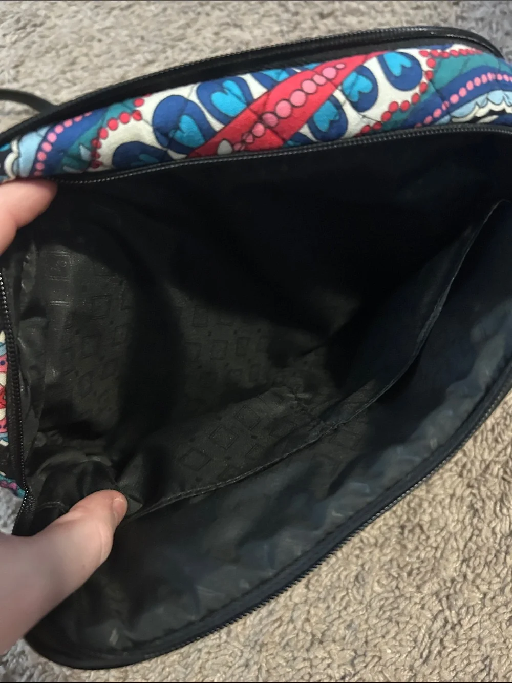 Vera Bradley lightweight crossbody